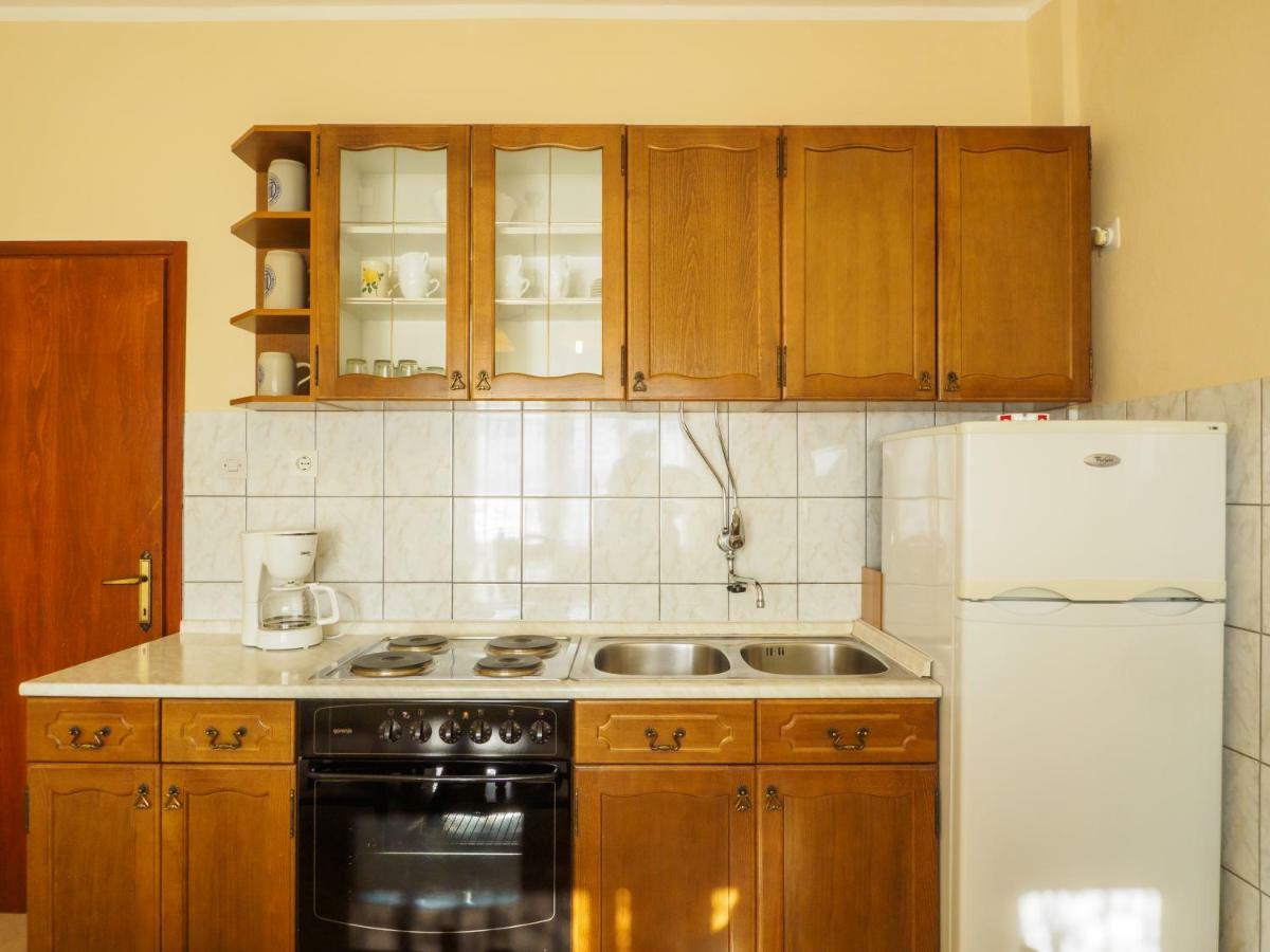 Seaview Apartment With Balcony And Terrace Barac تْسْغيكفانِتْسا المظهر الخارجي الصورة