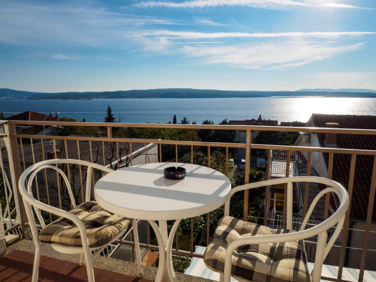 Seaview Apartment With Balcony And Terrace Barac تْسْغيكفانِتْسا المظهر الخارجي الصورة